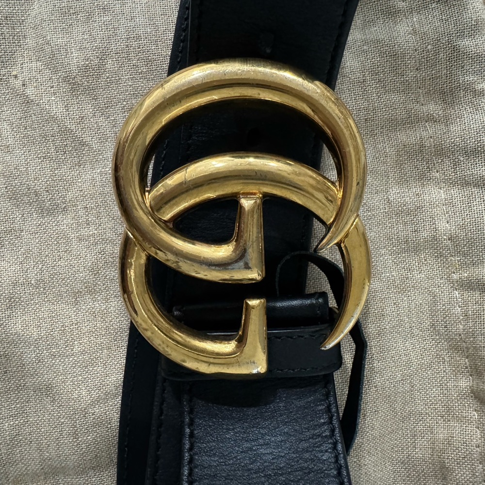 Gucci Black and Gold Belt with Iconic Double G Buckle